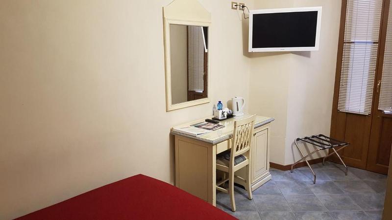 Hotel Astoria Cremona Buitenkant foto