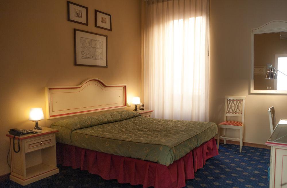 Hotel Astoria Cremona Buitenkant foto