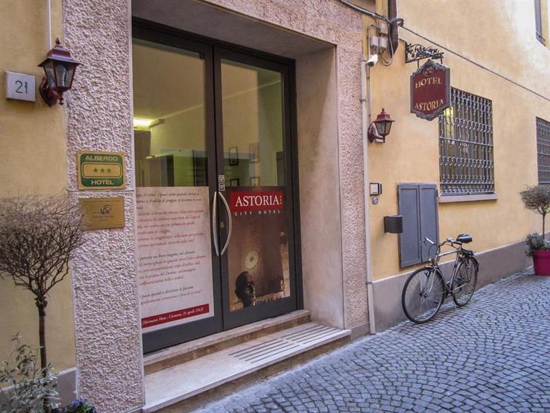 Hotel Astoria Cremona Buitenkant foto